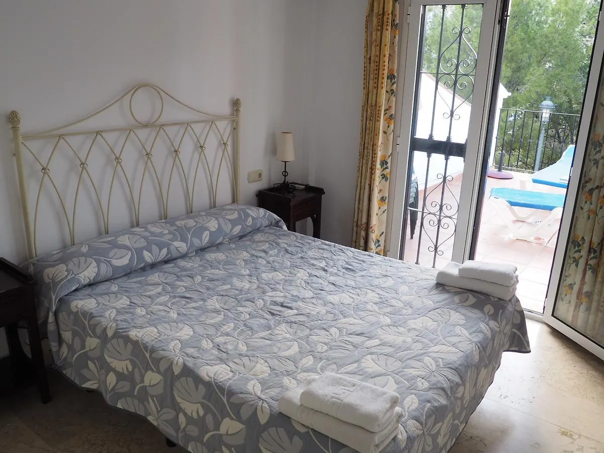 Nerja Paradise Rentals - Villa Aljamar
